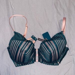 Victoria’s Secret bra